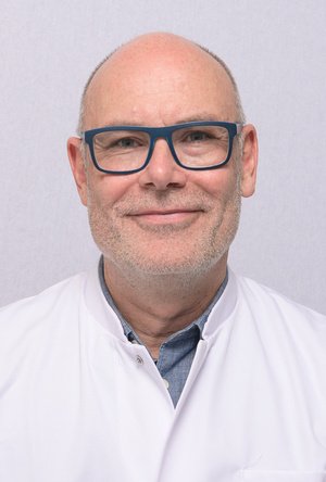 Porträt von Dr. med. Herre van Stipriaan